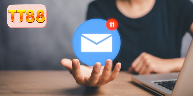 Hội viên có thể liên hệ với nhà cái qua email 